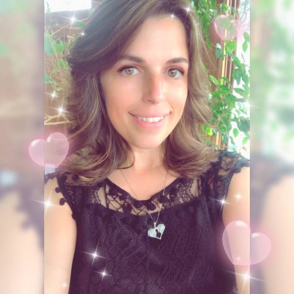 Meet your Posher, Jolene - Picture 1 of 1